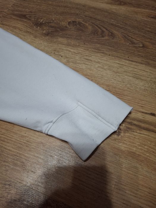 Білий спортивний лонгслів Nike

Легкий, дихаючий та зручний. Підійде д