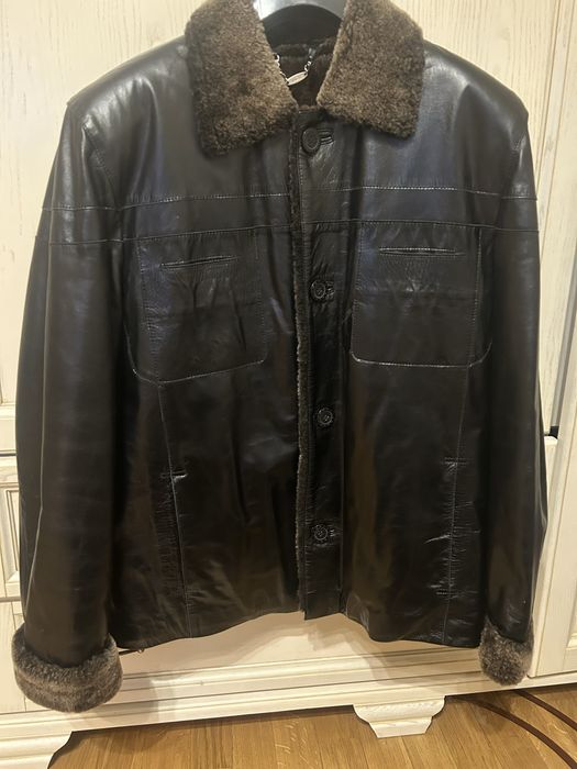 Куртка шкіряна nigs чоловіча вінтаж з хутром всередині.