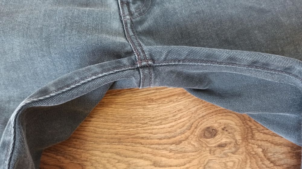 Spodnie Levi's W34 L32