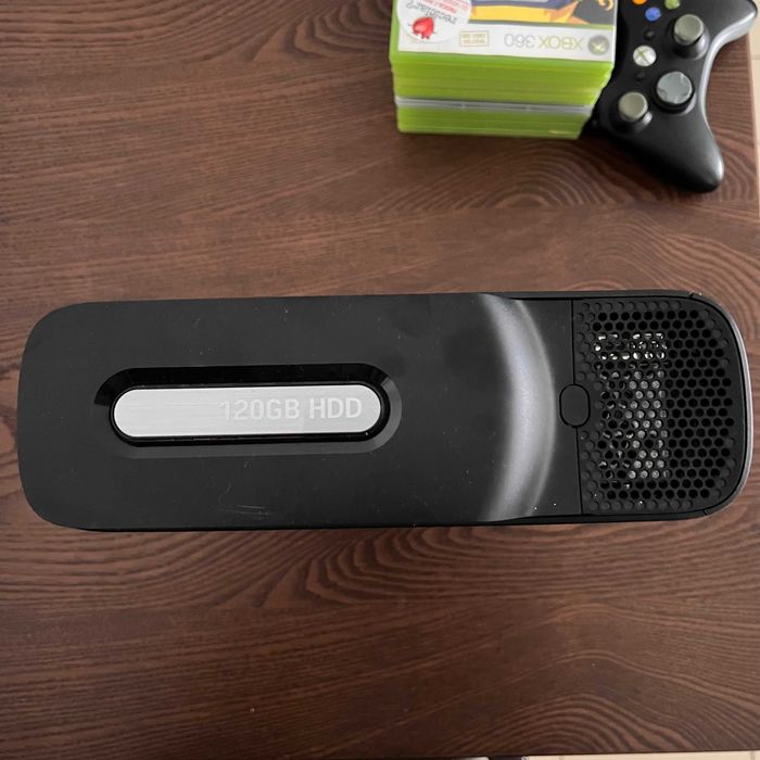 Xbox 360 120gb + 7 jogos
