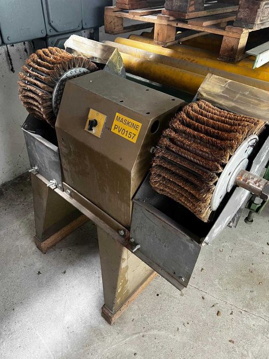 Szczotkarka szklifierka