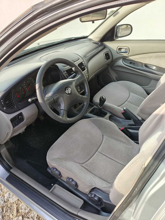 Nissa Almera 1.5 foto 5