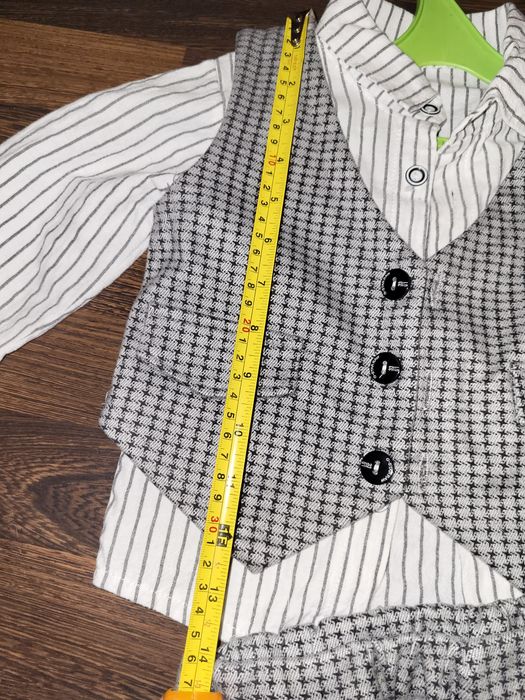 Святковий костюм