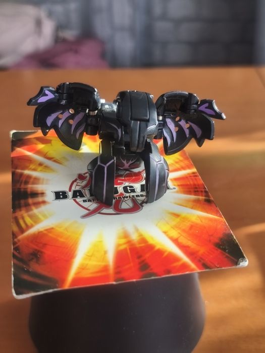 Bakugan skyress darkus