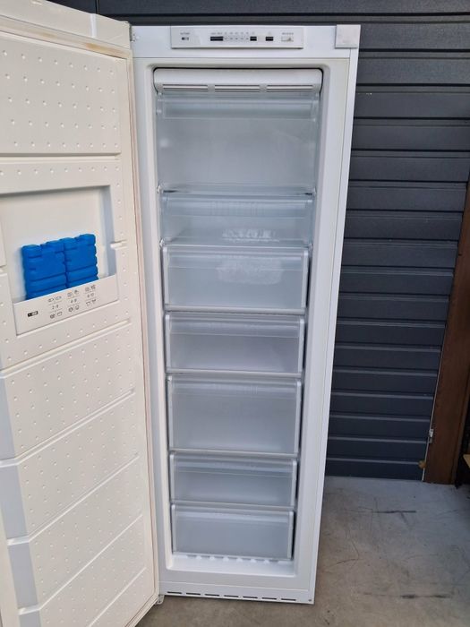 zamrażarka Siemens NoFrost 186cm. Wys