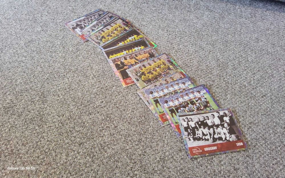 Vendo lote de cromos replicas nao oficiais