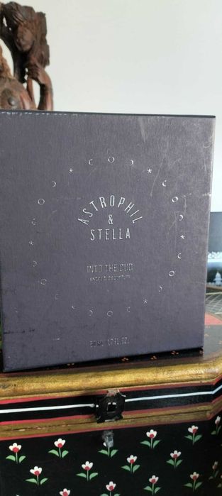 Perfume Astrophil & Stella – Into The Oud