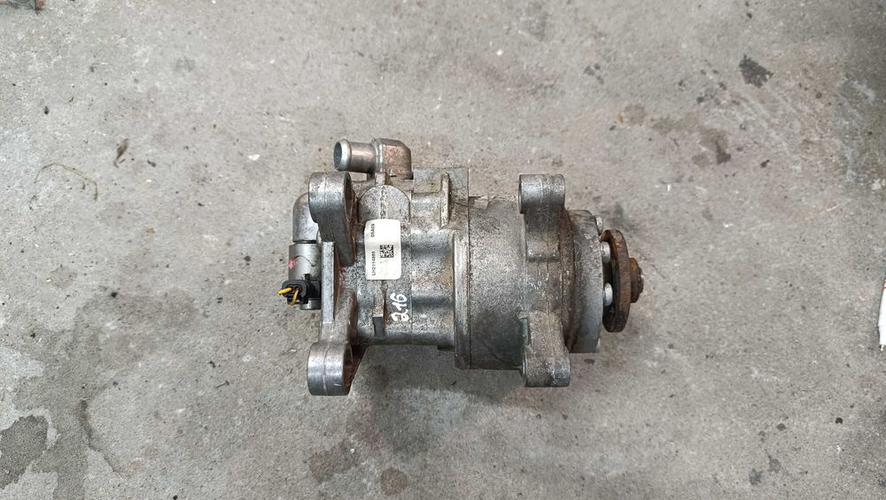 Насос ГУР №216 BMW X5 X6 E70 E71 N57 помпа гидроусилителя БМВ рулевое