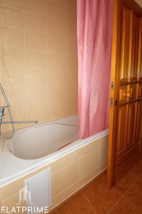 ПРОДАЄТЬСЯ: Будинок біля Блакитного озера, с. Підгірці