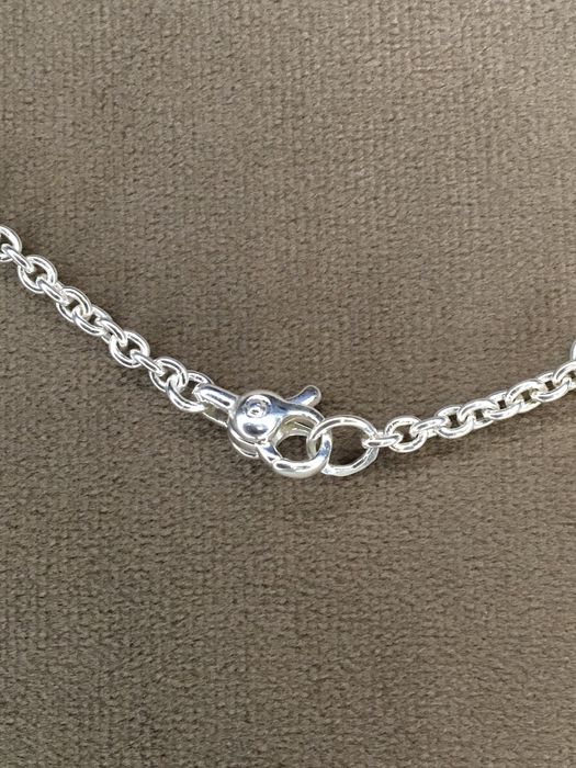 Fio com cruz em prata