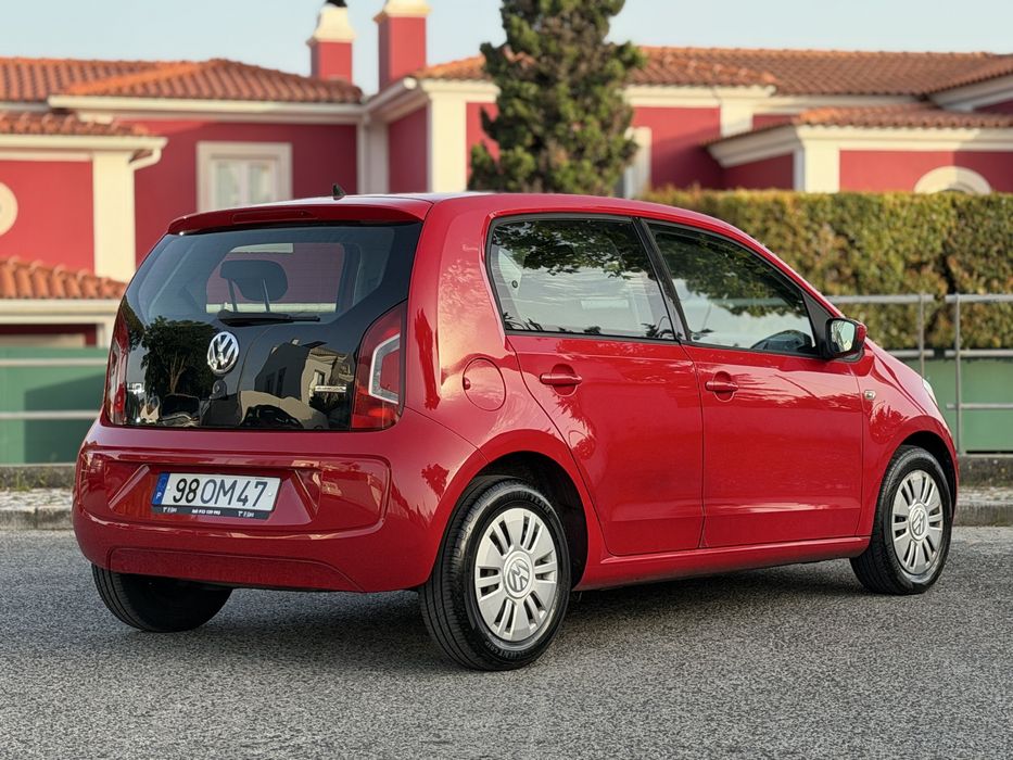 Volskwagen Up 1.0 - 2014 - A/C - Garantia 18 meses