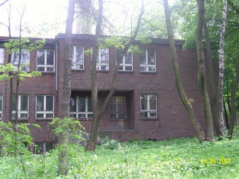 Na sprzedaż BUDYNEK ADMINISTRACYJNY po kopalni. 4620m2 i działka.