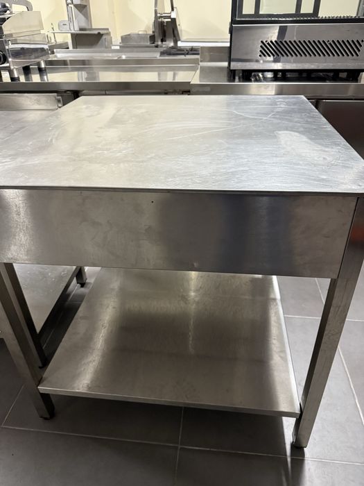 Mesa quadrada de centro para cozinha / café , com prateleira