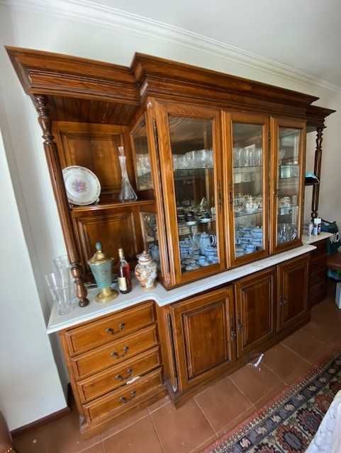 Vendo Móveis de Sala de Jantar