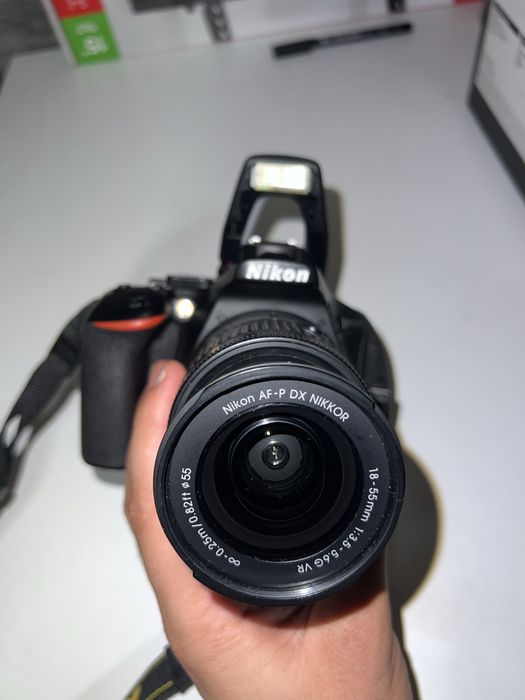 Nikon 5600d NOVA + lente + acessórios + caixa