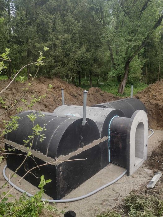 Piwnica betonowa 3x350 ziemianka ogrodowa B30W8 drzwi schody wentylacj