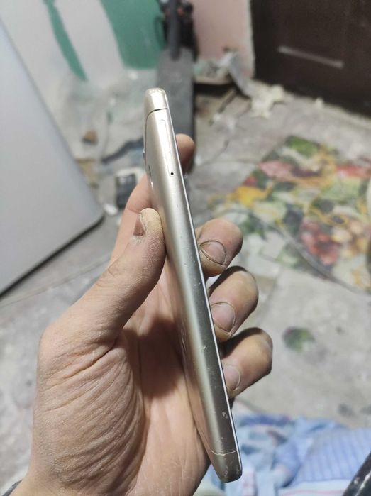 xiaomi redmi 4x 3/32 gb