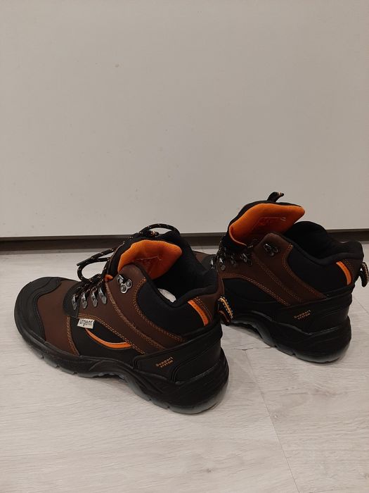 Buty nowe rozmiar 44