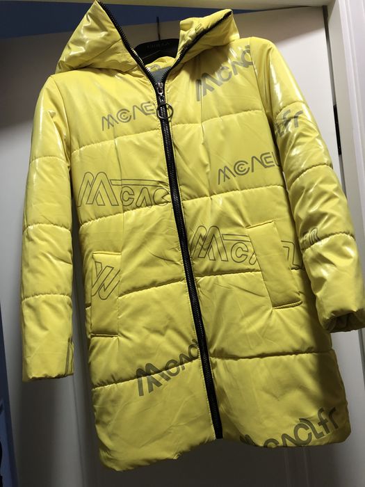 Плащ для дівчинки