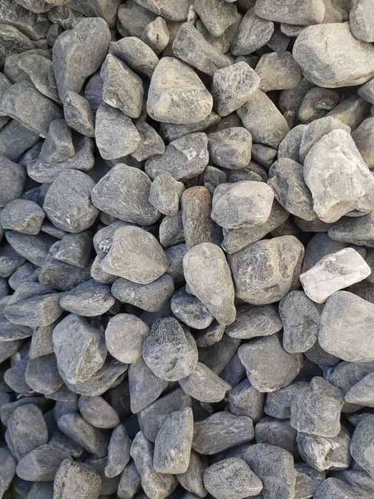 Xisto preto em big bags de 1000kg para decoração e jardim