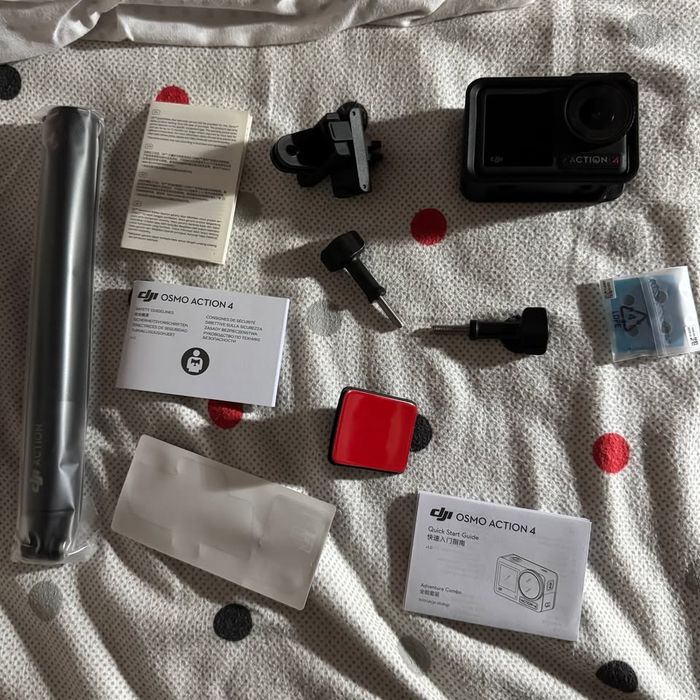 DJI OSMO Action 4 Adventure Combo
