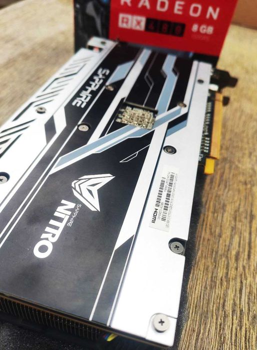 игровая Sapphire Nitro+ RX 480 8Gb состояние норм ОС версия