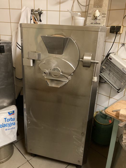 Sprzedam sprzęty firmy Carpigiani