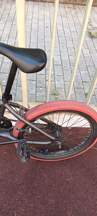 Bicicleta BMX usada