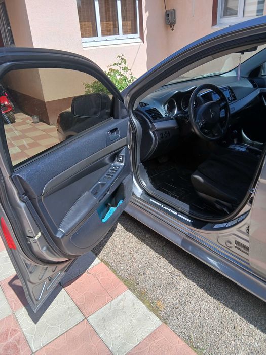 Продається Mitsubishi  LANCER 2013 року