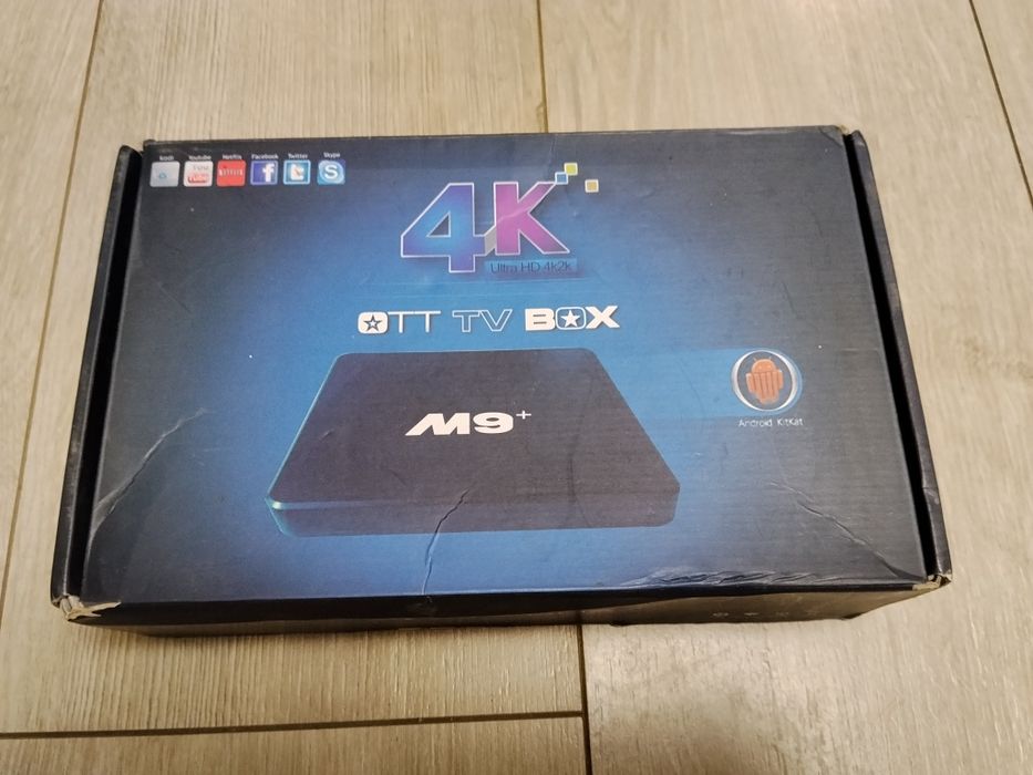 Смарт ТВ приставка М9+