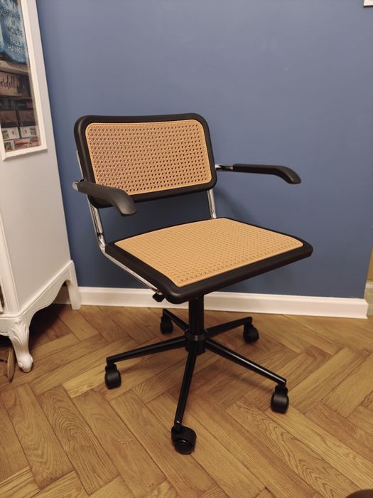 Fotel biurowy obrotowy w stylu Bauhaus Cesca