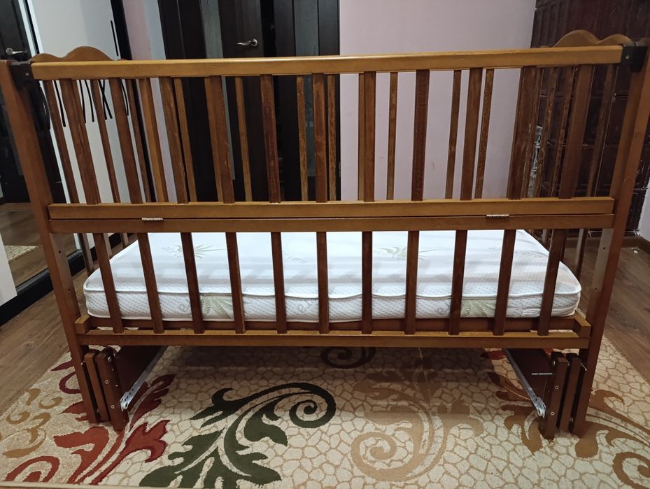 Дитяче ліжечко ліжко маятник