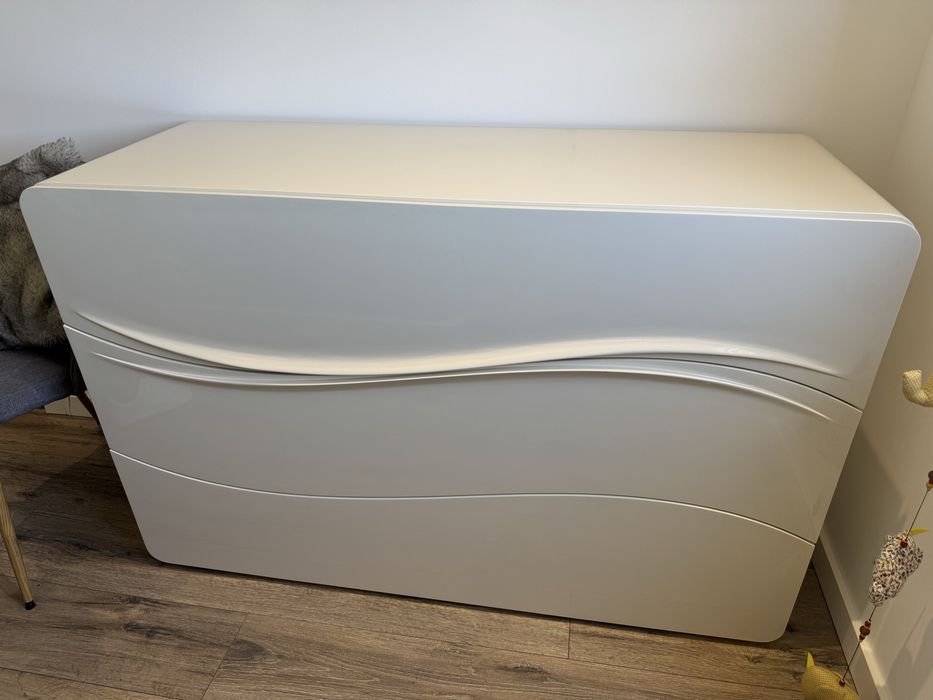 Comoda Lacado Brilhante (Cor RAL 1013)