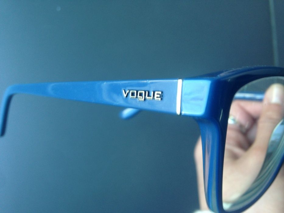 Armação de óculos VOGUE/ Redução preço