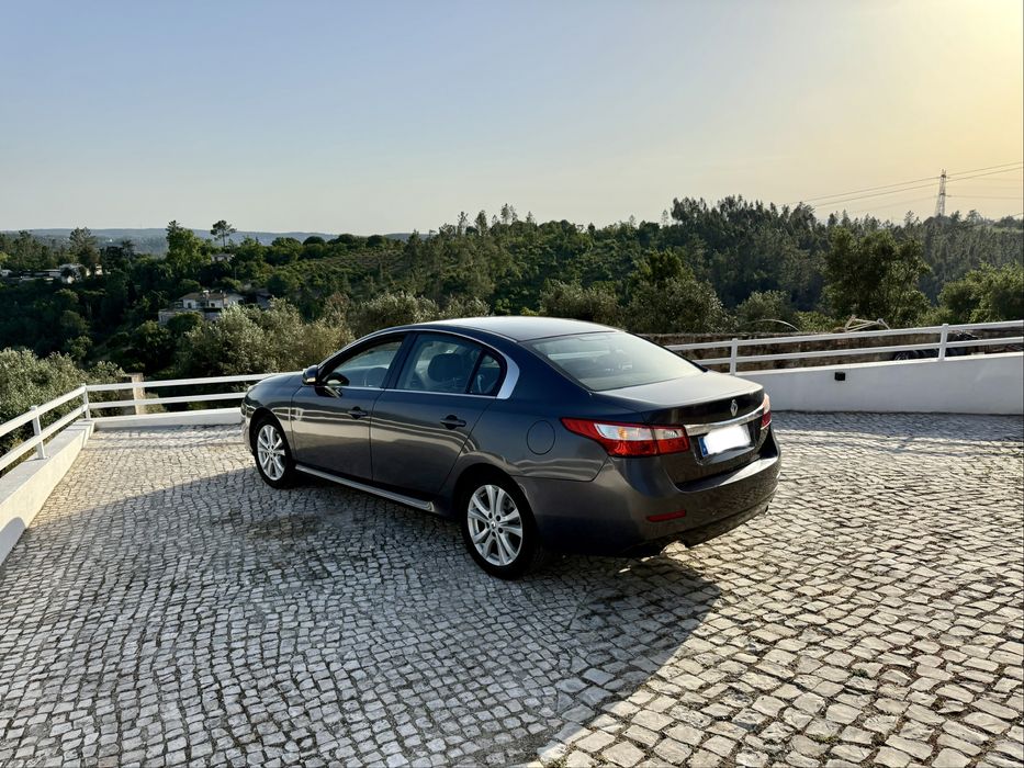 Renault Latitude 2.0 DCi Privilege