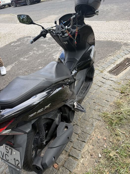 Pcx perfeito estado - leva báu junto