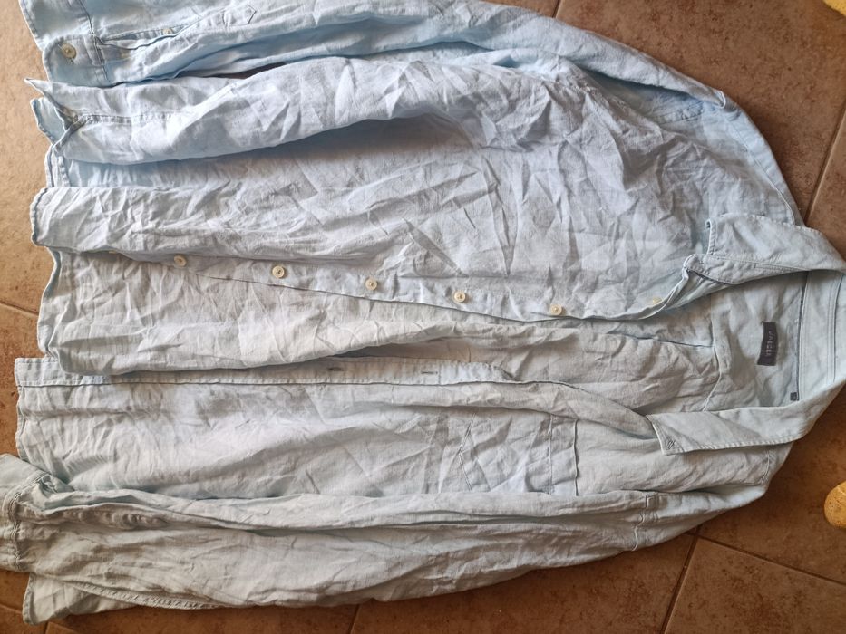 Світла сорочка – легка, дихаюча тканина, ідеальна на літо