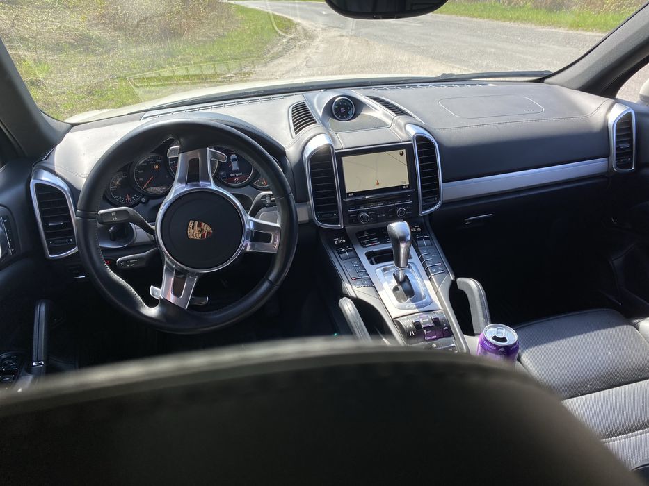 Sprzedam Porsche Cayenne 3.0 tdi