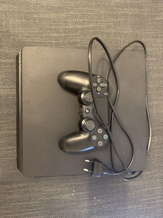 PS4 500GB e jogos
