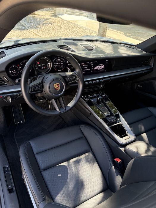 Porsche carrera 992