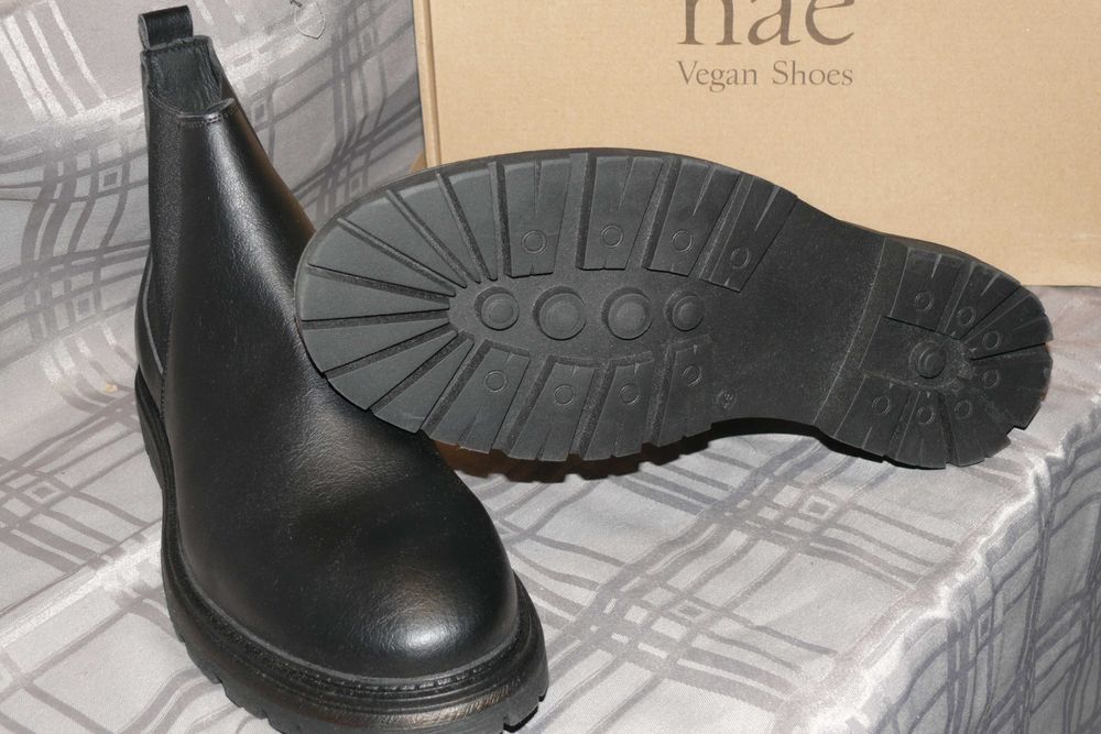 NAE Vegan Shoes - LUKAS Black