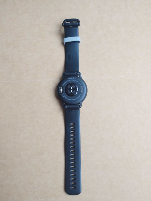 Garmin Vivoactive 5, stan bardzo dobry