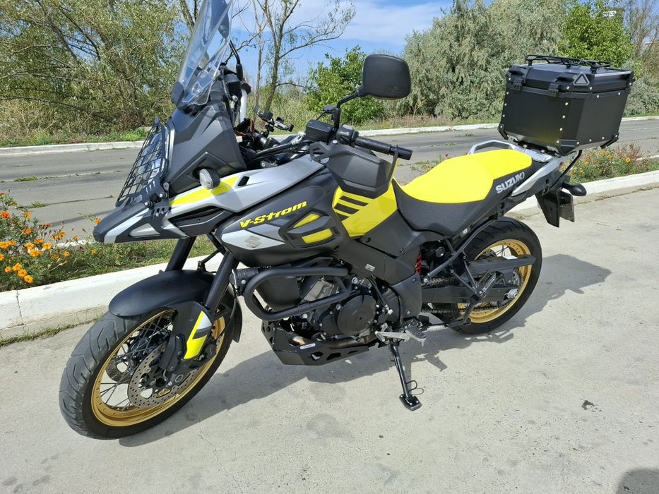 Suzuki  dl1000xta Сузукі v-strom 2018рест. гарний стан. ТОРГ!