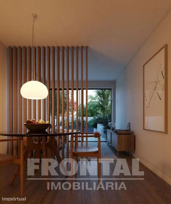 Apartamento T0 com Terraço e Estacionamento | Mafamude e Vilar Do Para