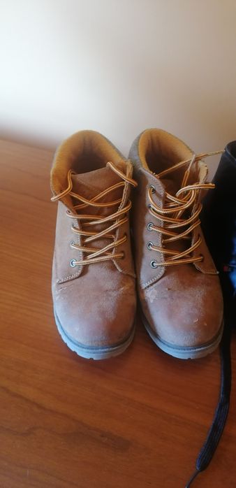 2 pares Botas rapaz