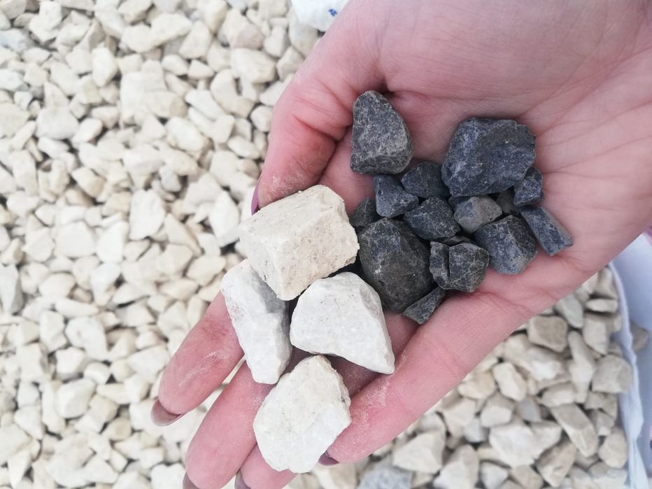Kamień naturalny grys do ogrodu Biała Marianna z dostawą głaz gratis