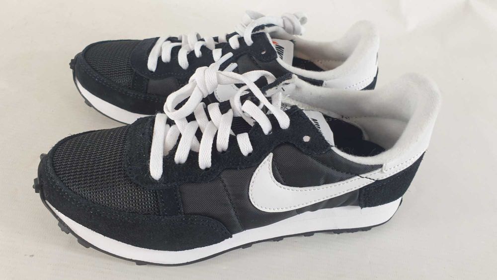 Buty sportowe Nike Challenger OG r.35,5