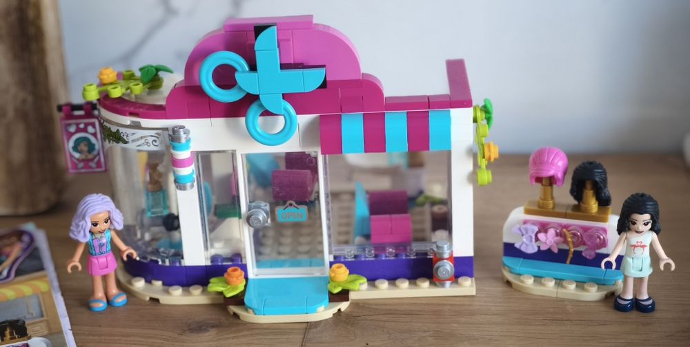 LEGO Friends Salon fryzjerski w Heartlake (41391)