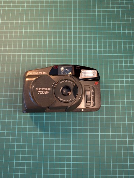 Olympus superzoom 700BF
