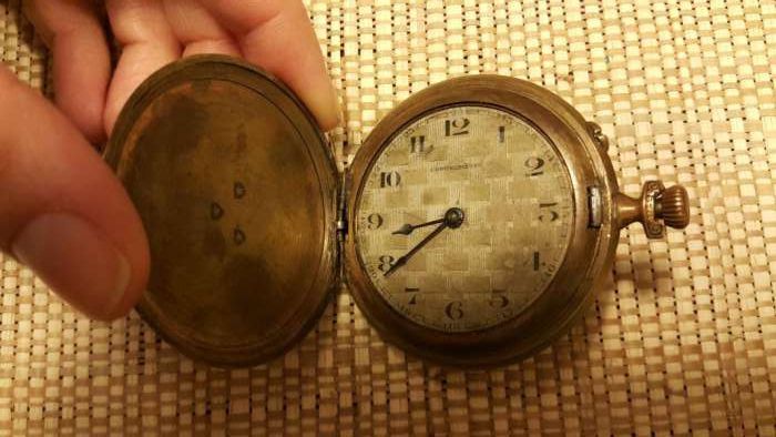 Zabytkowy miedzieny zegarek CHRONOMETRE